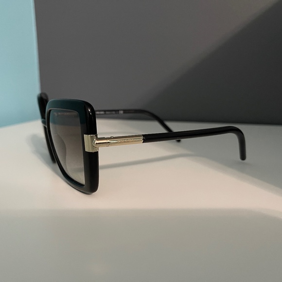 NEW NEVER WORN PRADA SUNGLASSES main image 6
